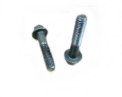 Болт М8*1,25*40 шестигран.с фланцем 3900678 - ISF2.8/3.8 (Ориг)